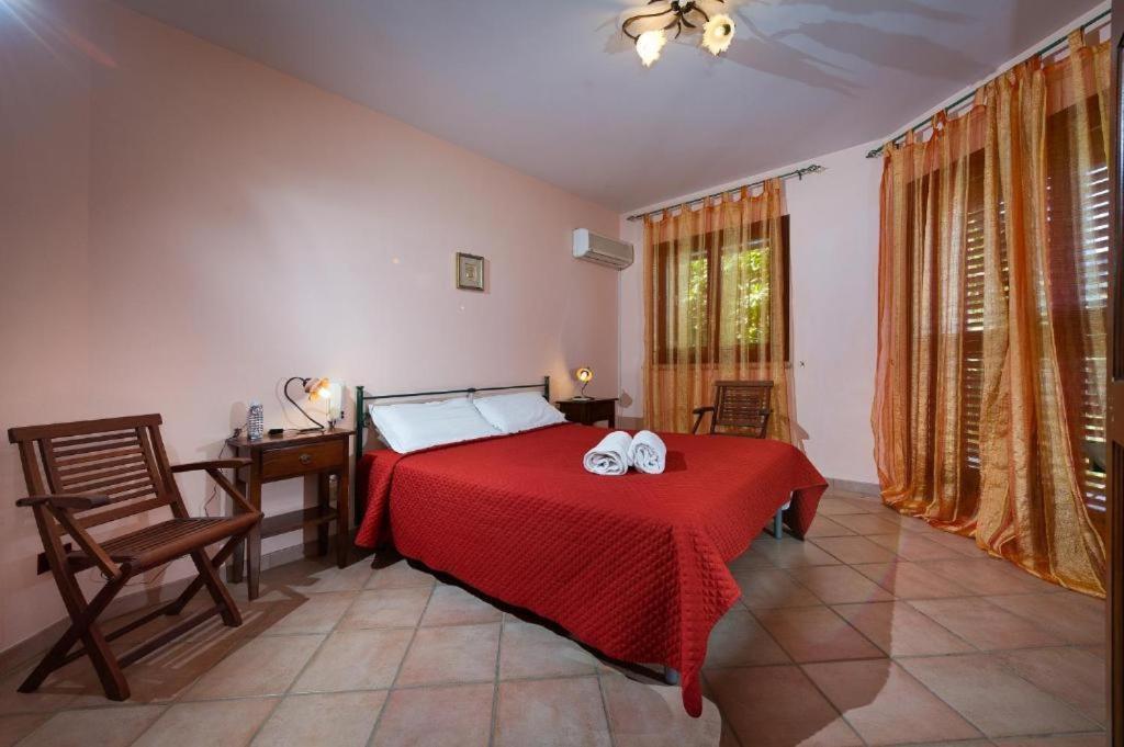 קאסטלמארה דל גולפו Villa Stefania מראה חיצוני תמונה